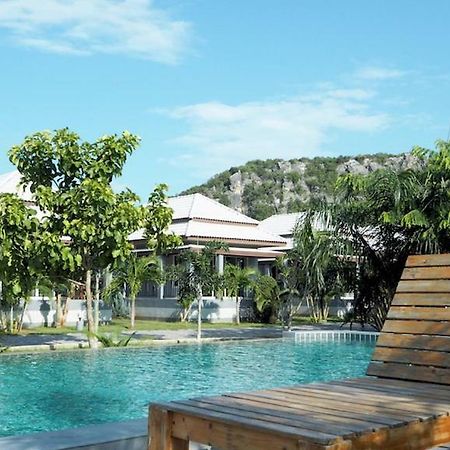 KP Mountain Beach Pran Buri Exterior foto