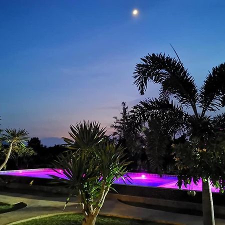 KP Mountain Beach Pran Buri Exterior foto
