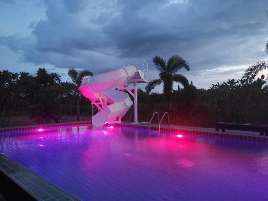 KP Mountain Beach Pran Buri Exterior foto