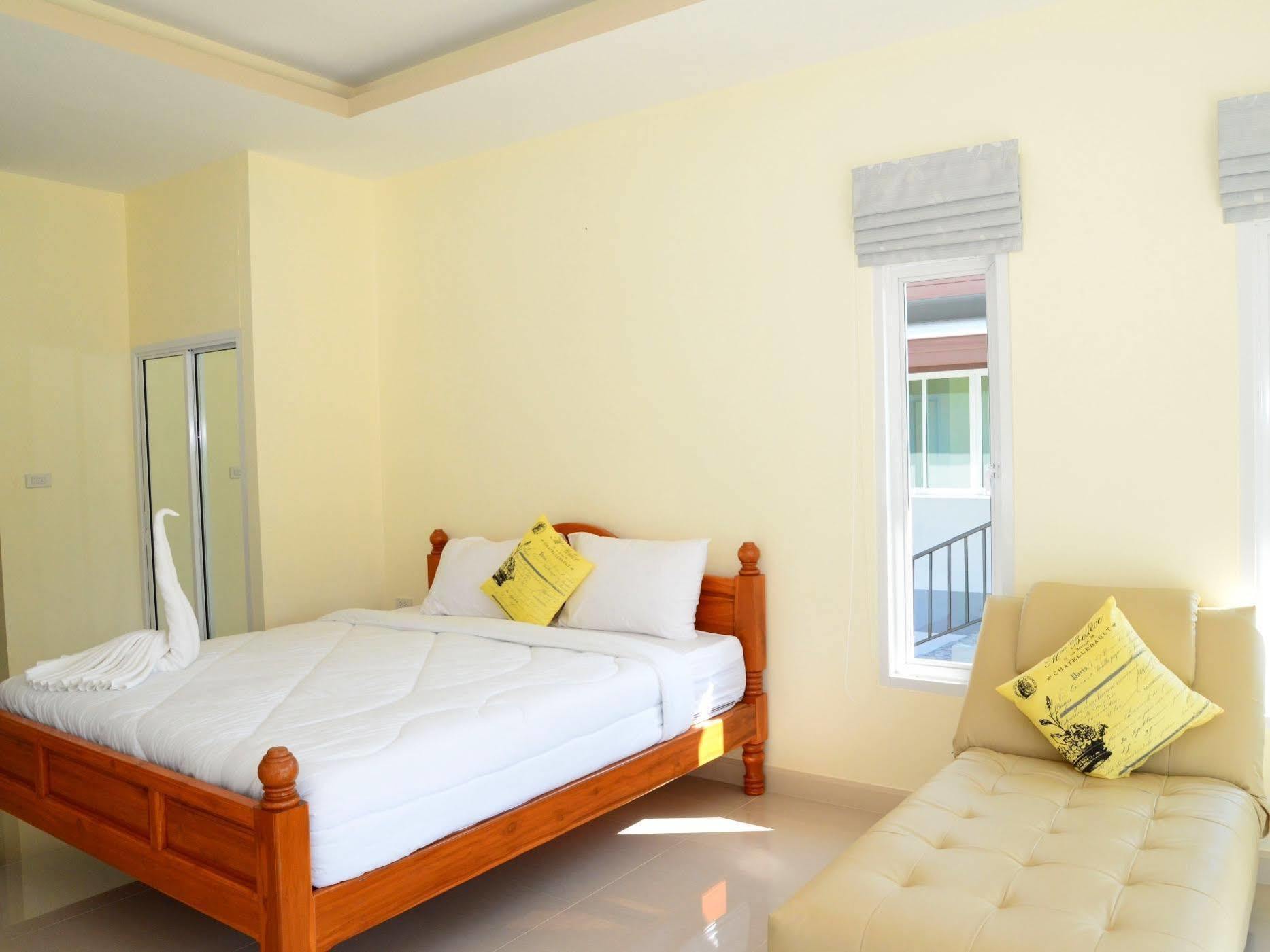 KP Mountain Beach Pran Buri Exterior foto