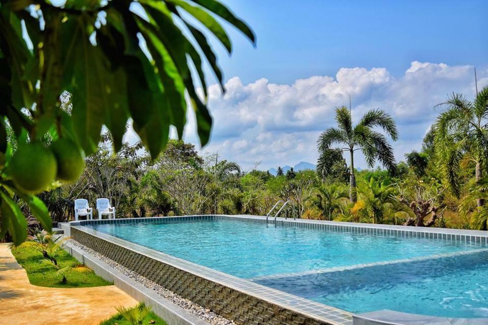 KP Mountain Beach Pran Buri Exterior foto