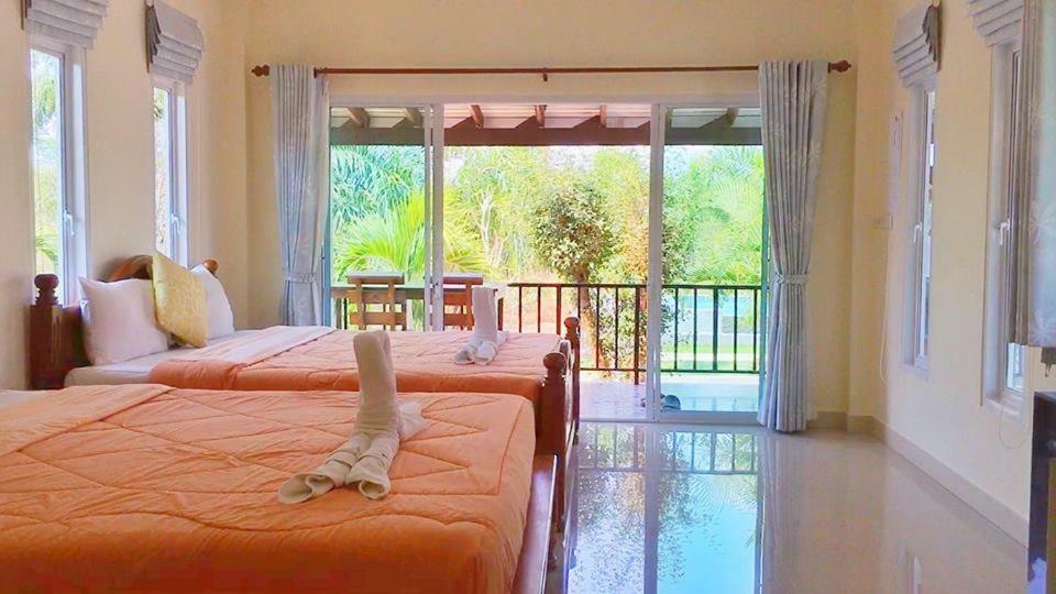 KP Mountain Beach Pran Buri Exterior foto